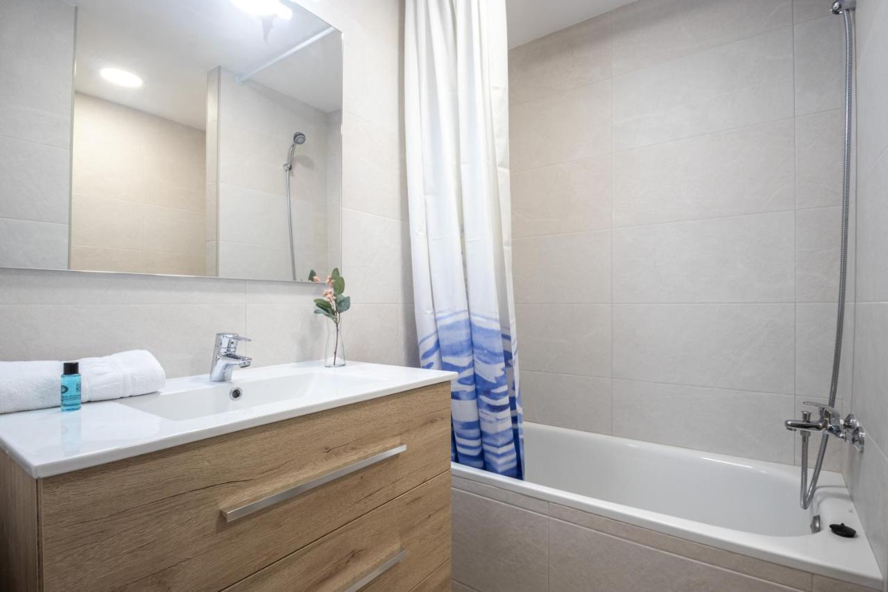 Bonito Estudio Renovado 萨洛 外观 照片